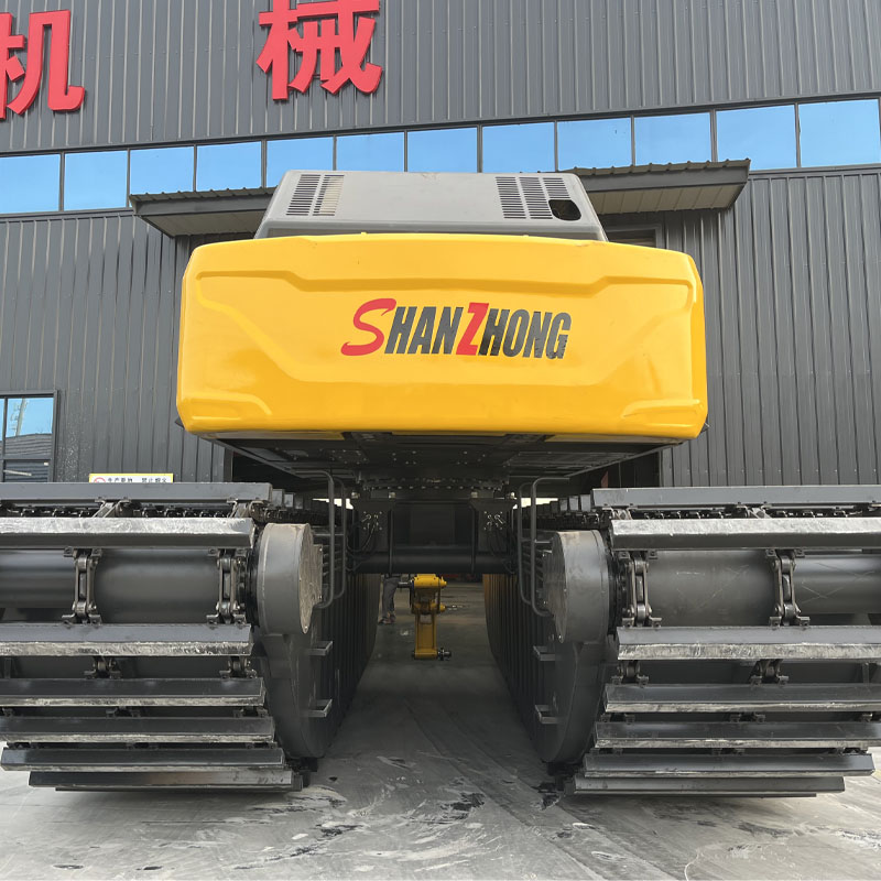 380 Amphibious Excavator