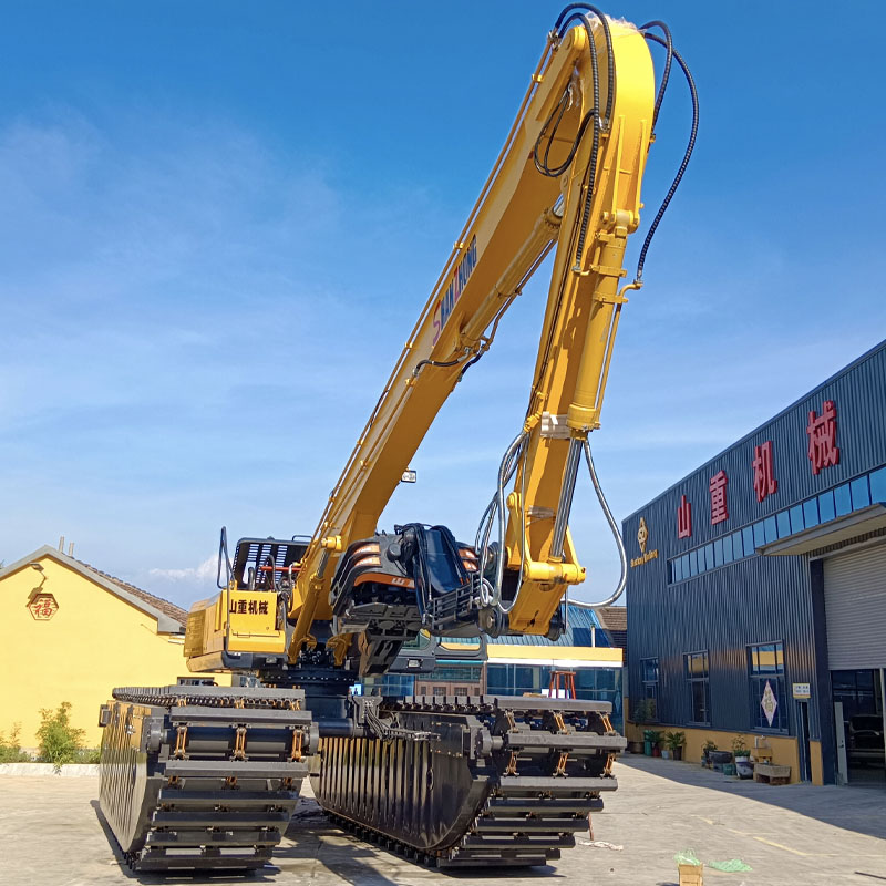 380 Amphibious Excavator