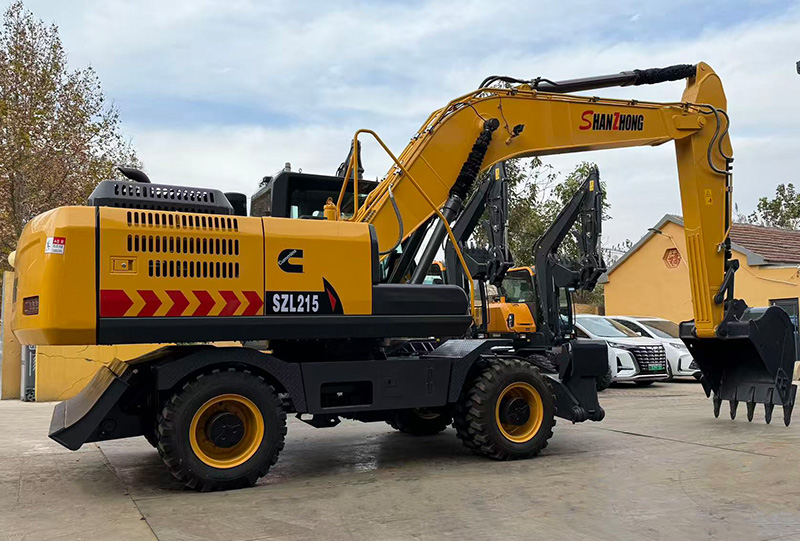 21-ton hydraulic excavator